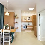 Appartement H - Cozy - Perfect Golem (Tirana)