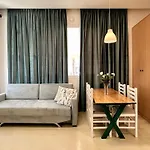 Appartement H - Cozy - Perfect Golem (Tirana)
