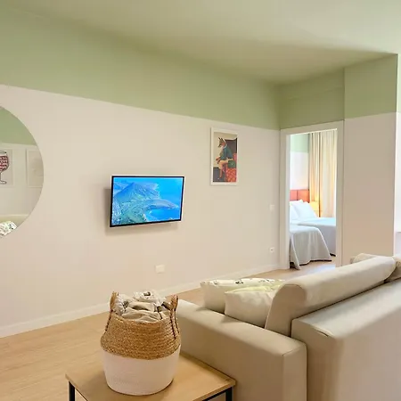 Apartamento 2026 Promo Season Cozy Golem (Tirana)