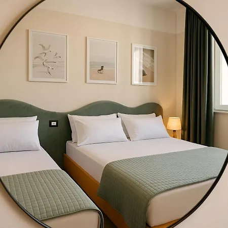 H - Cozy - Perfect * Golem (Tirana)