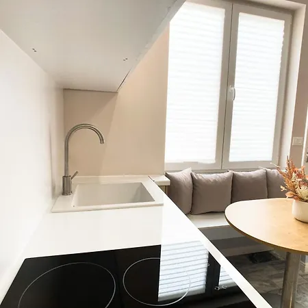 Apartment Summer Edition - Home By The Sea 1 - Res Golem (Tirana)