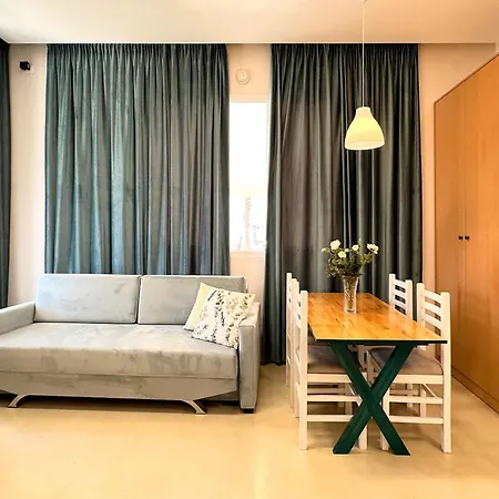 Summer Edition - Home By The Sea 1 - Res Apartment Golem (Tirana)
