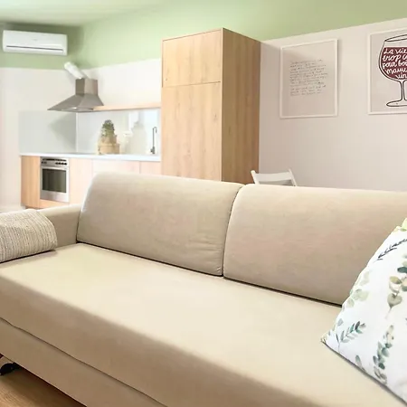 Summer Edition - Home By The Sea 1 - Res Golem (Tirana)